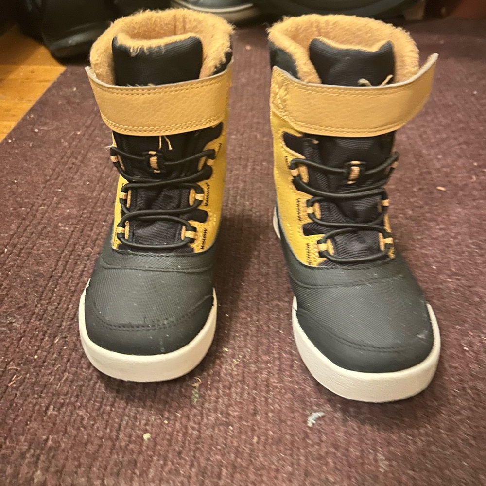 Merrel Kids Winter Snow Boots 🥾 (Stride Rite) Size 11 LIGHTLY USED